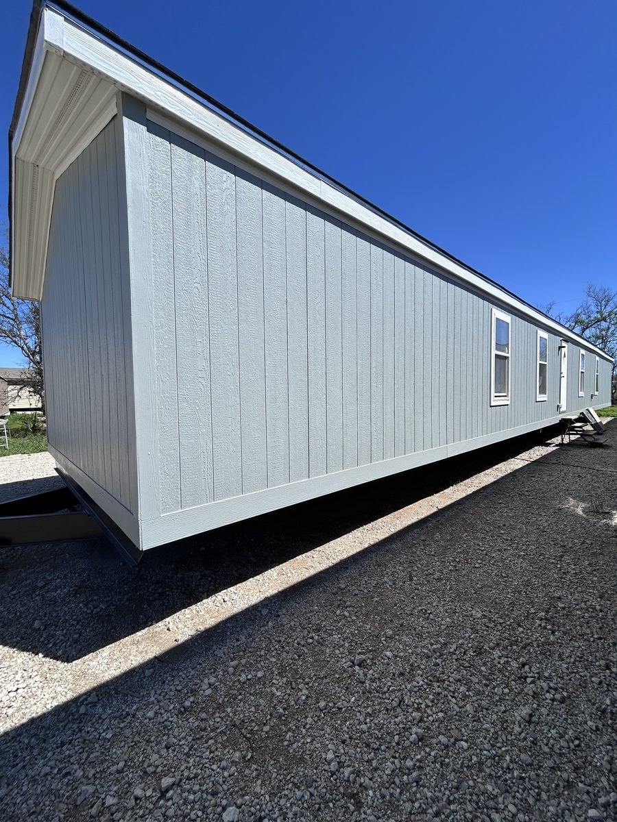 5 Bedroom with Common Area — exterior side view
